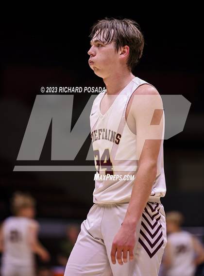 Thumbnail 2 in Kingsburg vs. Sierra (CIF CS DIII Championship) photogallery.