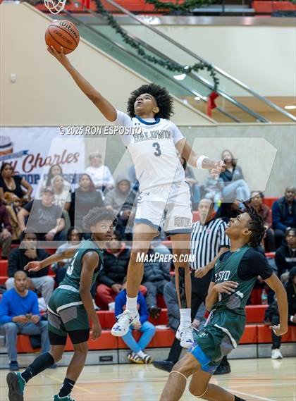 Thumbnail 3 in Baldwin vs William Floyd (Gary Charles Hoops Classic) photogallery.