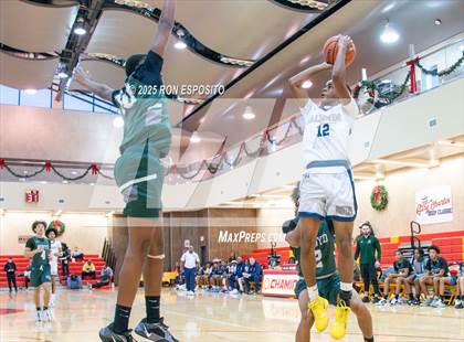Thumbnail 3 in Baldwin vs William Floyd (Gary Charles Hoops Classic) photogallery.