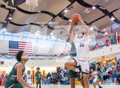 Thumbnail 2 in Baldwin vs William Floyd (Gary Charles Hoops Classic) photogallery.