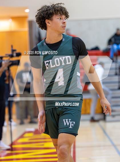 Thumbnail 1 in Baldwin vs William Floyd (Gary Charles Hoops Classic) photogallery.