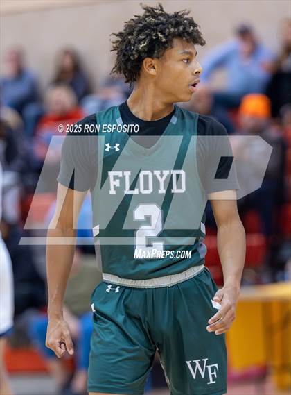 Thumbnail 1 in Baldwin vs William Floyd (Gary Charles Hoops Classic) photogallery.