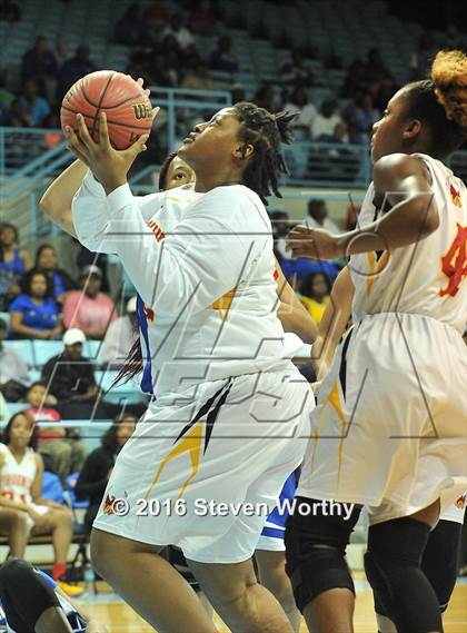 Thumbnail 2 in Plymouth vs Winston-Salem Prep (NCHSAA 1A Final) photogallery.