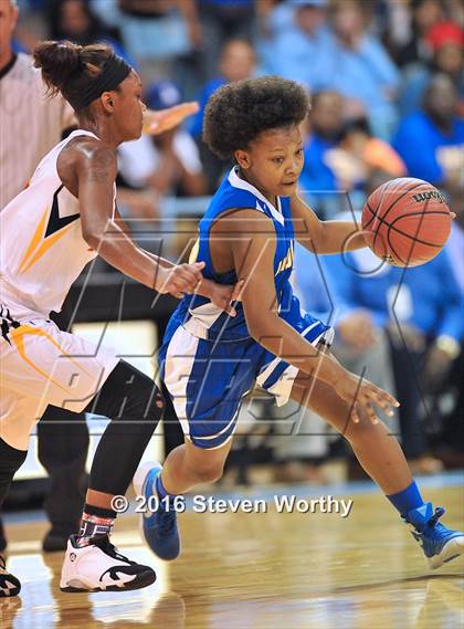 Thumbnail 1 in Plymouth vs Winston-Salem Prep (NCHSAA 1A Final) photogallery.
