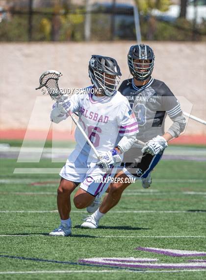 Thumbnail 3 in Carlsbad vs Sierra Canyon photogallery.
