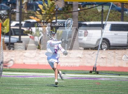 Thumbnail 1 in Carlsbad vs Sierra Canyon photogallery.