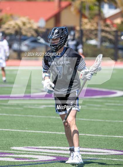 Thumbnail 3 in Carlsbad vs Sierra Canyon photogallery.