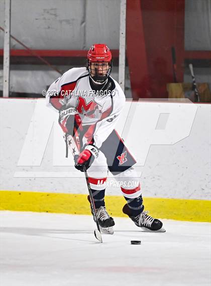 Thumbnail 3 in Middletown North @ Manalapan photogallery.