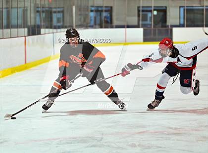 Thumbnail 3 in Middletown North @ Manalapan photogallery.