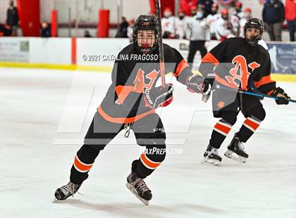 Thumbnail 3 in Middletown North @ Manalapan photogallery.