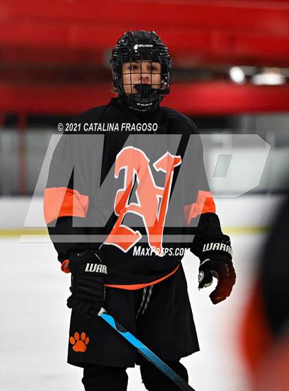 Thumbnail 2 in Middletown North @ Manalapan photogallery.