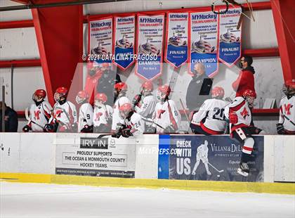 Thumbnail 3 in Middletown North @ Manalapan photogallery.