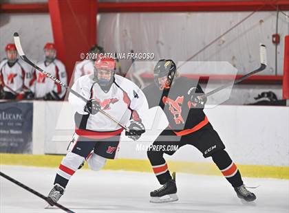 Thumbnail 1 in Middletown North @ Manalapan photogallery.