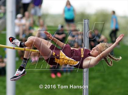 Thumbnail 3 in CHSAA Track and Field Championships photogallery.