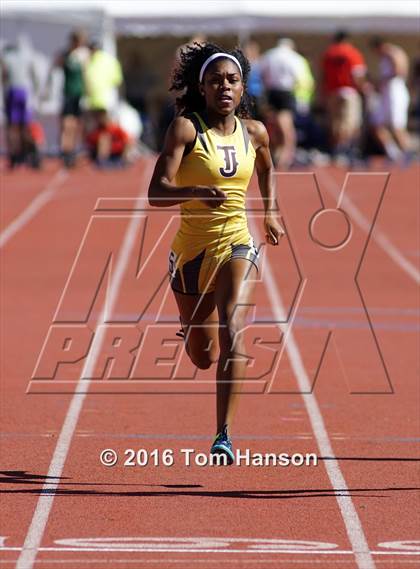 Thumbnail 3 in CHSAA Track and Field Championships photogallery.