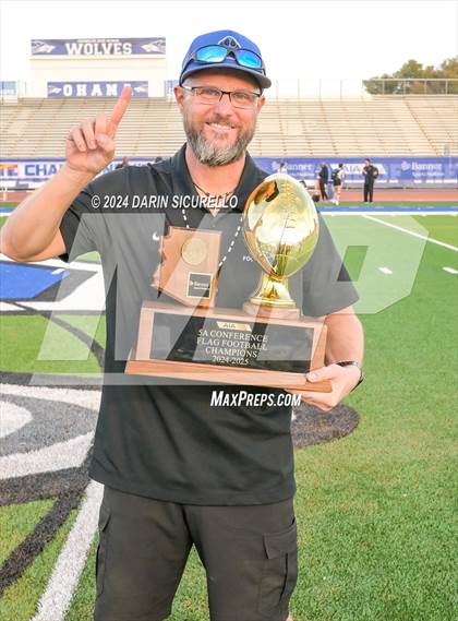 Thumbnail 2 in Canyon View vs Mountain Pointe (AIA 5A Division Finals - Awards) photogallery.