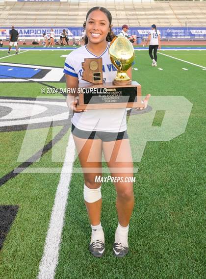 Thumbnail 2 in Canyon View vs Mountain Pointe (AIA 5A Division Finals - Awards) photogallery.