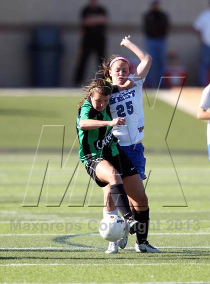 Thumbnail 2 in Plano West vs. Southlake Carroll (UIL 5A Final) photogallery.