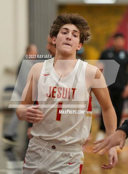 Thumbnail 1 in Sheldon @ Jesuit photogallery.