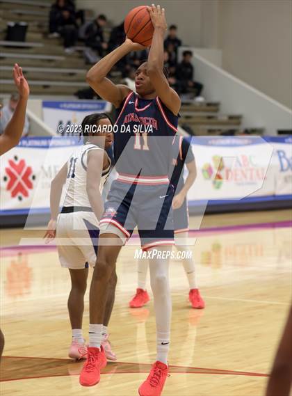 Thumbnail 1 in Atascocita vs Ridge Point (McDonald's Texas Invitational) photogallery.
