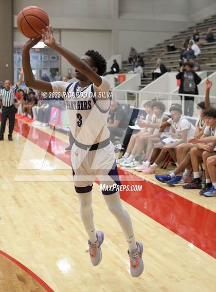 Thumbnail 3 in Atascocita vs Ridge Point (McDonald's Texas Invitational) photogallery.