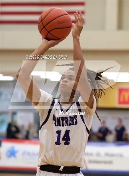 Thumbnail 2 in Atascocita vs Ridge Point (McDonald's Texas Invitational) photogallery.
