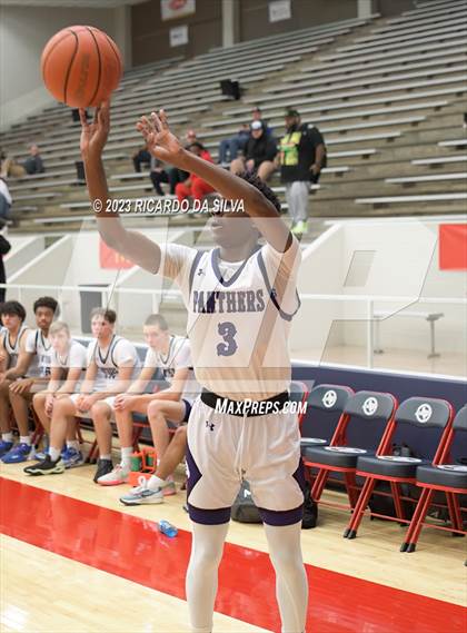 Thumbnail 2 in Atascocita vs Ridge Point (McDonald's Texas Invitational) photogallery.