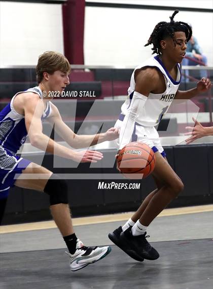Thumbnail 1 in Louise vs Brazo Christian (Fayetteville Classic Tournament) photogallery.