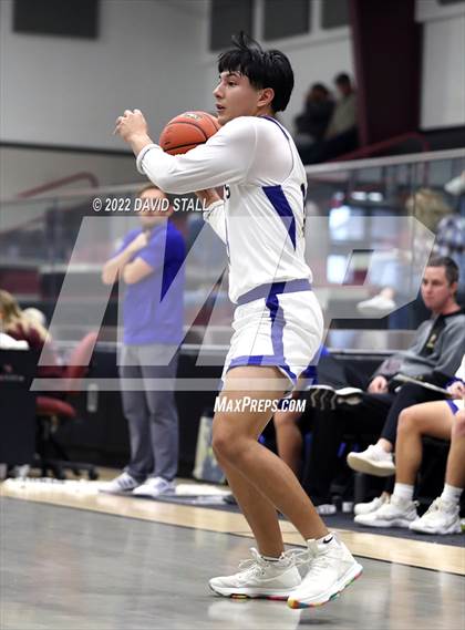 Thumbnail 3 in Louise vs Brazo Christian (Fayetteville Classic Tournament) photogallery.
