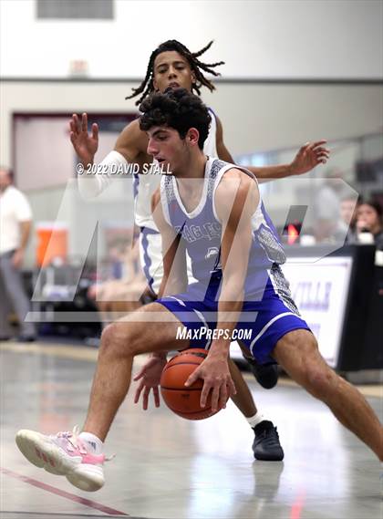 Thumbnail 1 in Louise vs Brazo Christian (Fayetteville Classic Tournament) photogallery.