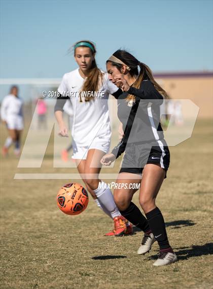Thumbnail 1 in Los Fresnos vs Hanna (BISD Tournament) photogallery.