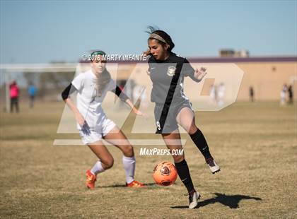 Thumbnail 3 in Los Fresnos vs Hanna (BISD Tournament) photogallery.