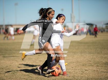 Thumbnail 3 in Los Fresnos vs Hanna (BISD Tournament) photogallery.