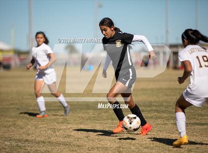 Thumbnail 1 in Los Fresnos vs Hanna (BISD Tournament) photogallery.