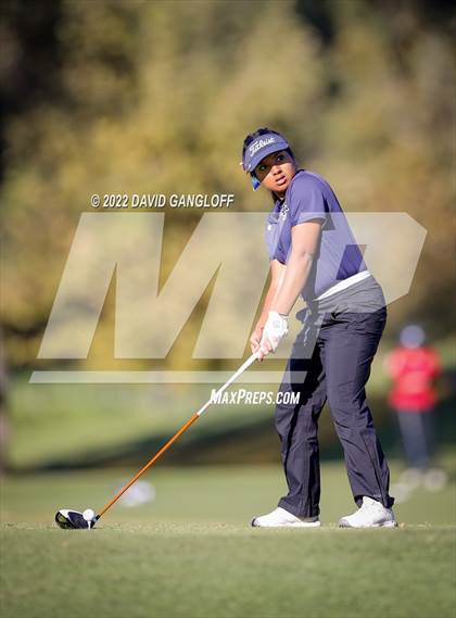 Thumbnail 2 in CIF Girls Golf Championship photogallery.
