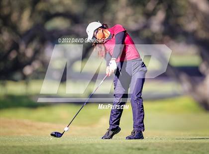 Thumbnail 2 in CIF Girls Golf Championship photogallery.