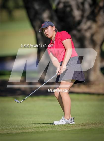 Thumbnail 2 in CIF Girls Golf Championship photogallery.