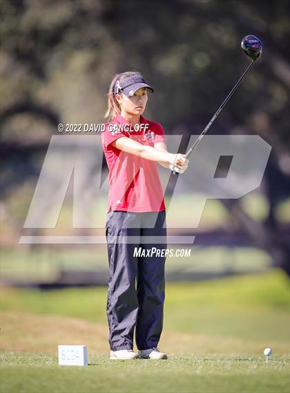 Thumbnail 2 in CIF Girls Golf Championship photogallery.
