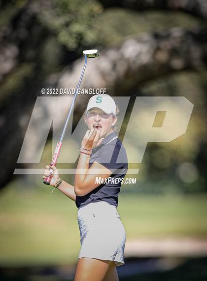 Thumbnail 3 in CIF Girls Golf Championship photogallery.