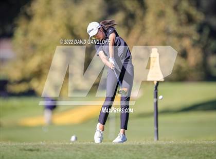 Thumbnail 2 in CIF Girls Golf Championship photogallery.