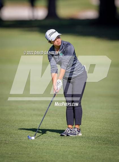 Thumbnail 2 in CIF Girls Golf Championship photogallery.