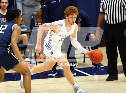 Thumbnail 1 in Sierra Canyon vs. Windward photogallery.