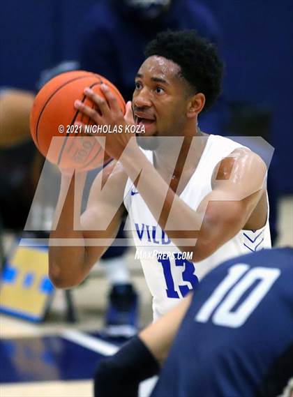 Thumbnail 2 in Sierra Canyon vs. Windward photogallery.