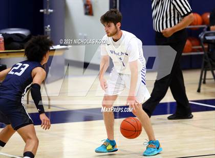 Thumbnail 1 in Sierra Canyon vs. Windward photogallery.