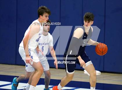 Thumbnail 2 in Sierra Canyon vs. Windward photogallery.