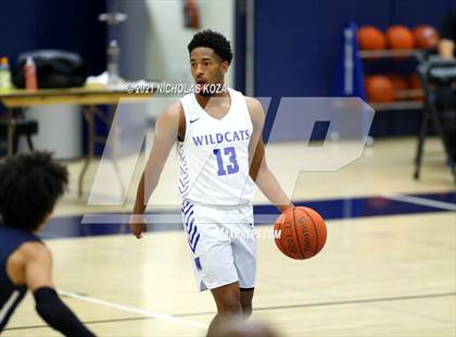Thumbnail 3 in Sierra Canyon vs. Windward photogallery.