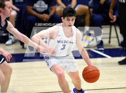 Thumbnail 2 in Sierra Canyon vs. Windward photogallery.