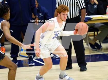 Thumbnail 2 in Sierra Canyon vs. Windward photogallery.