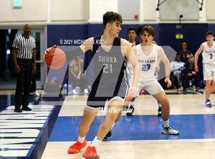 Thumbnail 1 in Sierra Canyon vs. Windward photogallery.