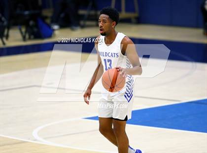 Thumbnail 2 in Sierra Canyon vs. Windward photogallery.